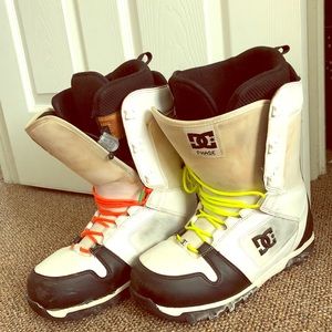 Men’s DC Snowboarding Boots